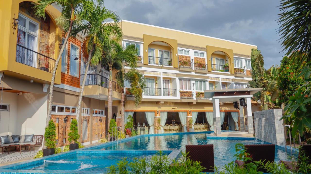 Ragazzi Resort Hotel 나가 외부 사진